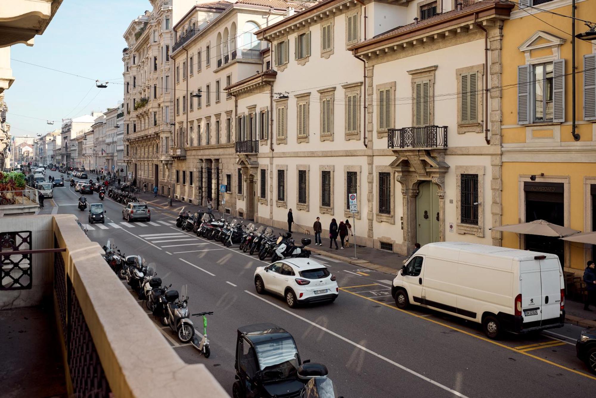 Corso Venezia View With Private Balcony - Corso Venezia Suite 밀라노 외부 사진