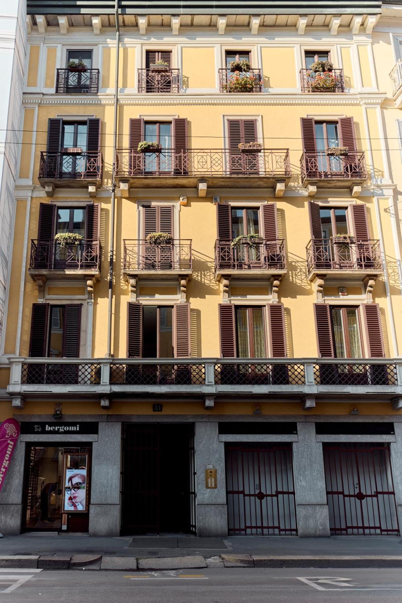 Corso Venezia View With Private Balcony - Corso Venezia Suite 밀라노 외부 사진